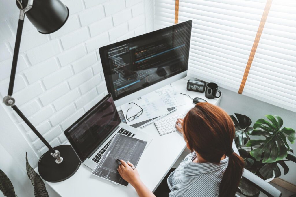 WordPress developer creating responsive website